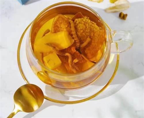 冬蟲(chóng)夏草營(yíng)養(yǎng)酒的制作方法 冬蟲(chóng)夏草怎么泡酒？