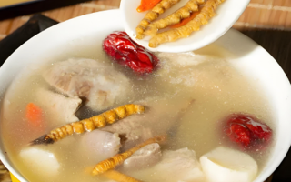 冬蟲(chóng)夏草魚(yú)丸湯怎么做